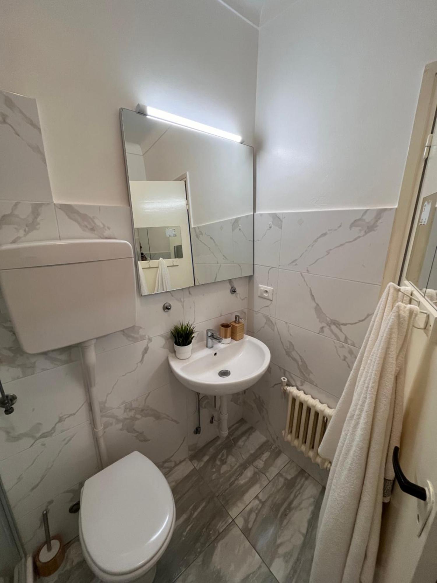 Studio Calme A Deux Pas De La Mer Avec Jardin Et Parking Prive Beaulieu-sur-Mer Exteriör bild